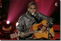 Geoffrey-Yunupingu_thumb.jpg